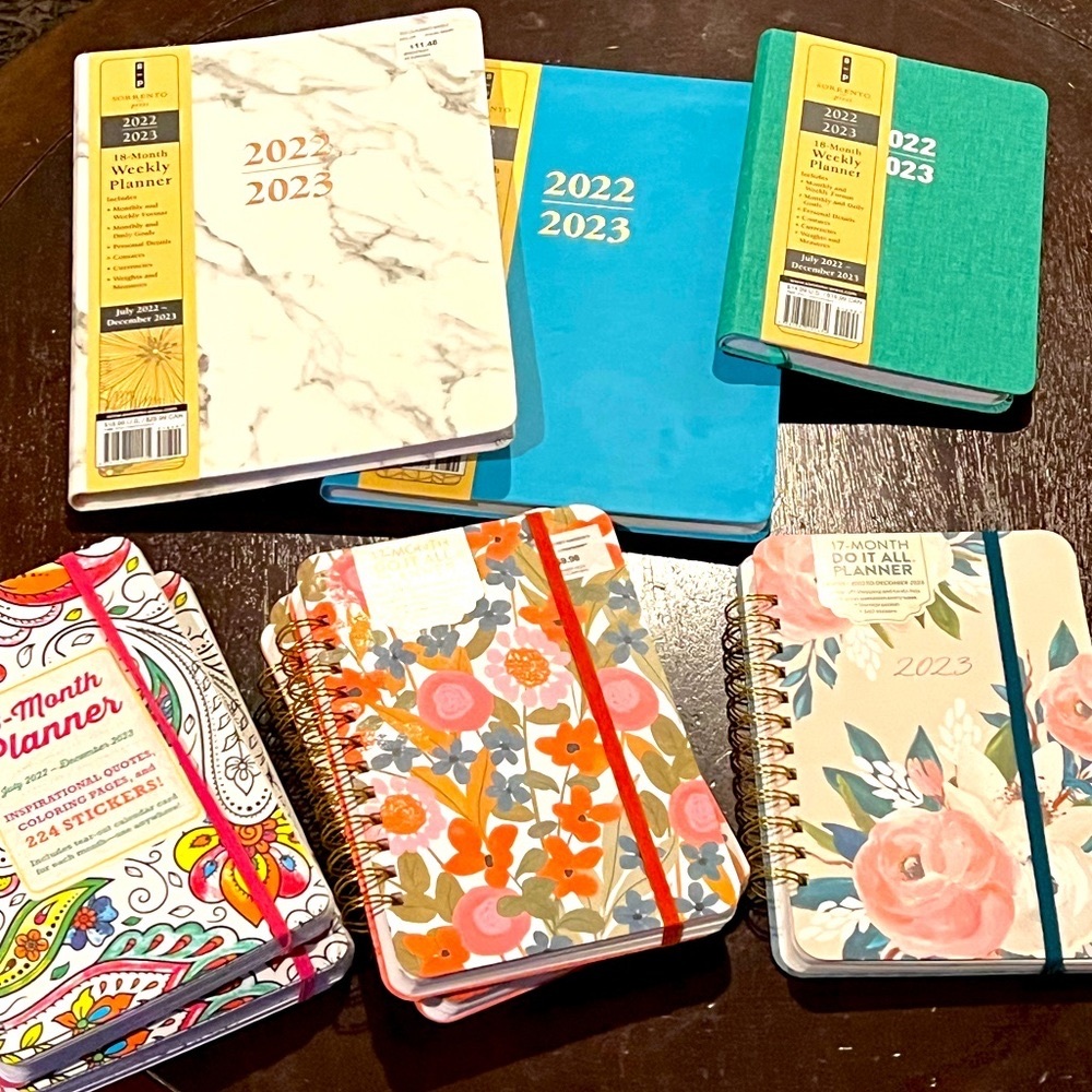 Various 2023 Planners